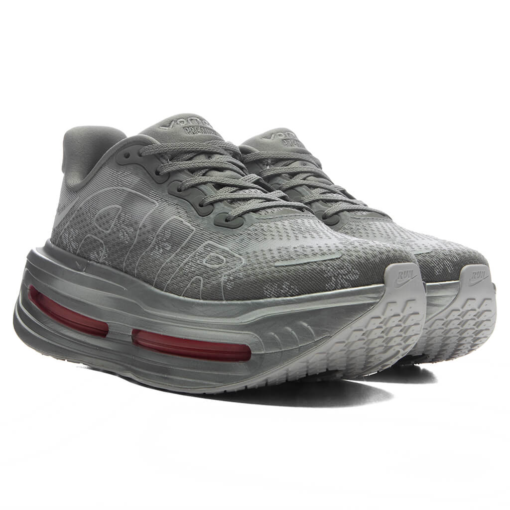 Women's Vomero Premium 'Fleur De Lis' - Geyser Grey/Peony/Metallic Silver
